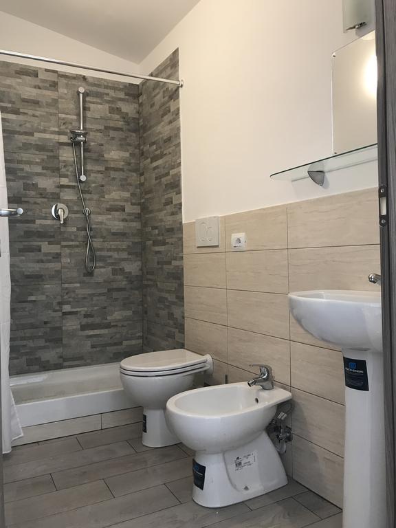 Guest House Montenegro La Spezia Ngoại thất bức ảnh