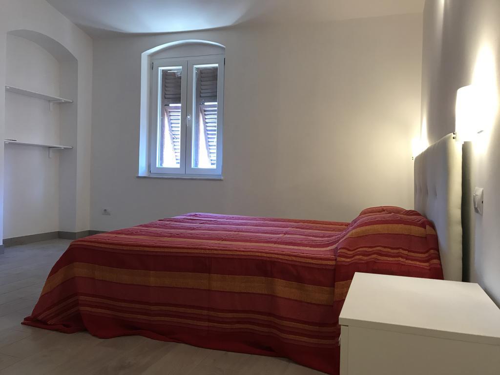 Guest House Montenegro La Spezia Ngoại thất bức ảnh
